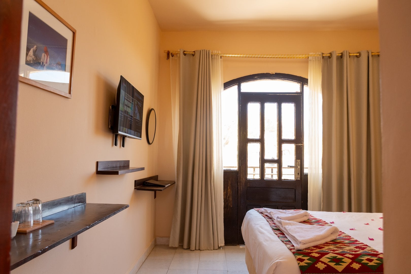 Double Mountain View room with Sinai mountain views