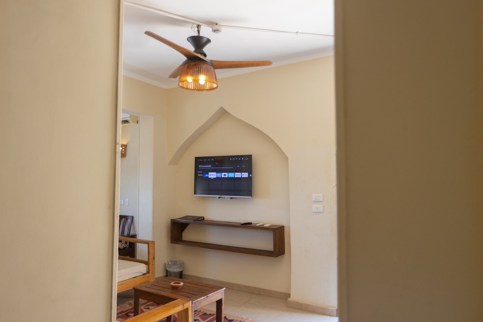 2-Bedroom Apartment with full kitchenette