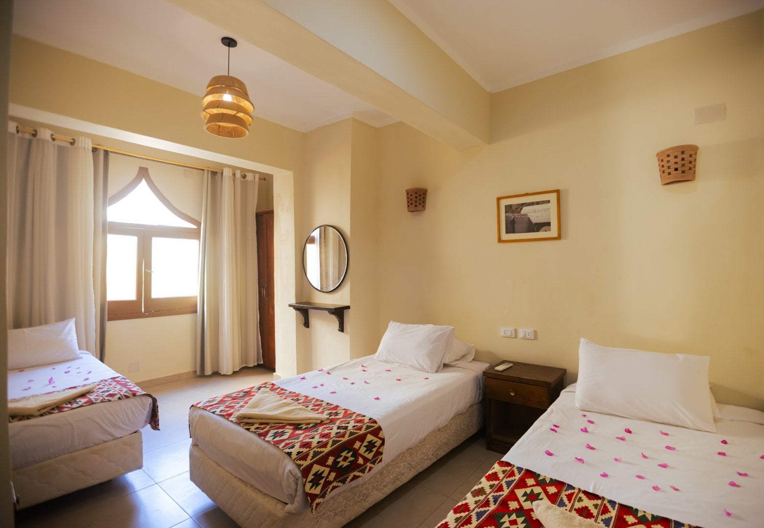 2-Bedroom Apartment with full kitchenette